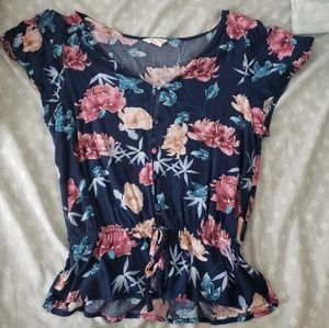 💥buttoned blouse